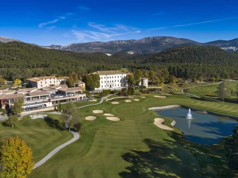 Le Perussier Luxury tent *